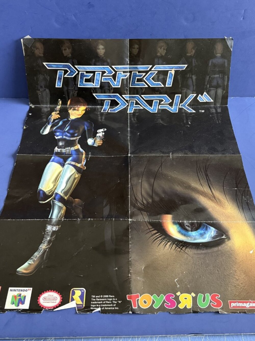 RARE Perfect Dark 2000 Nintendo 64 N64 Video Game Poster 18” X 23” Toys R Us